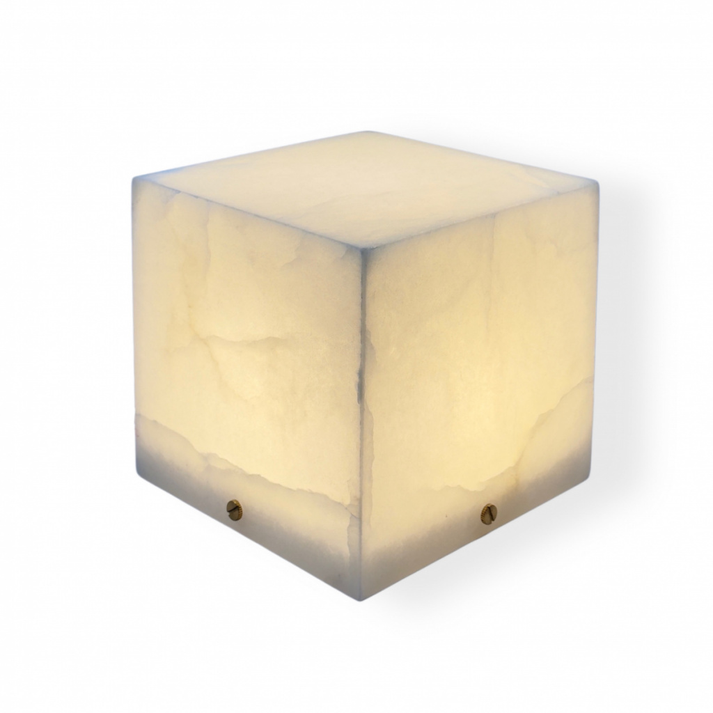 Настольная лампа Cube Alebaster